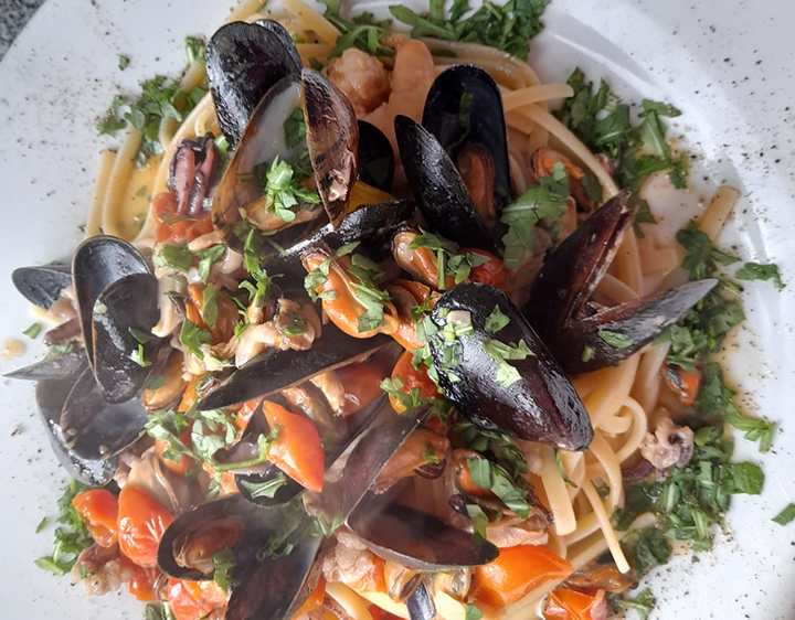 Muscheln in Weißweinsoße